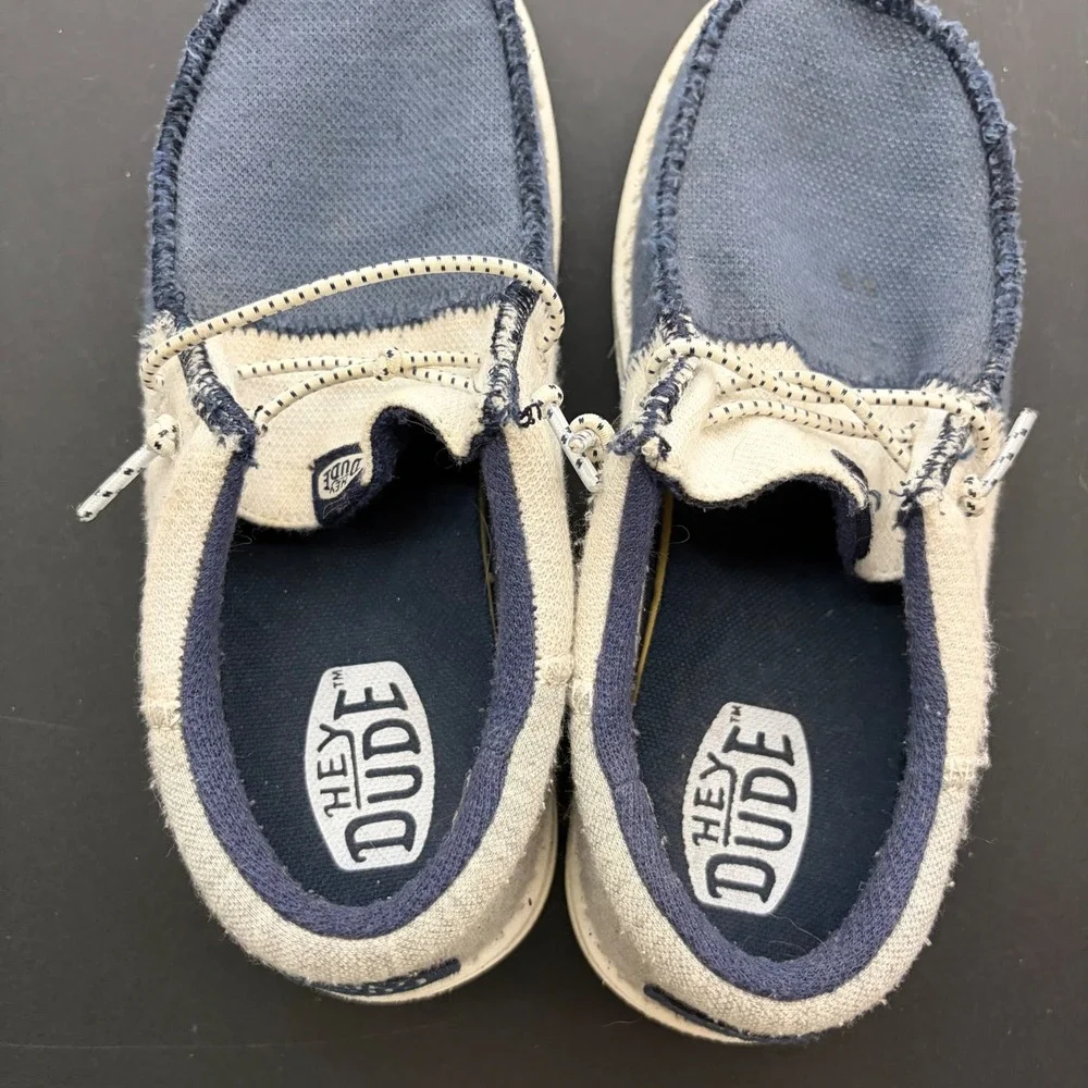 Hey Dude Kids Youth 2 Wally Tri Varsity Loafers Navy Gray 40416-410 Moccasin